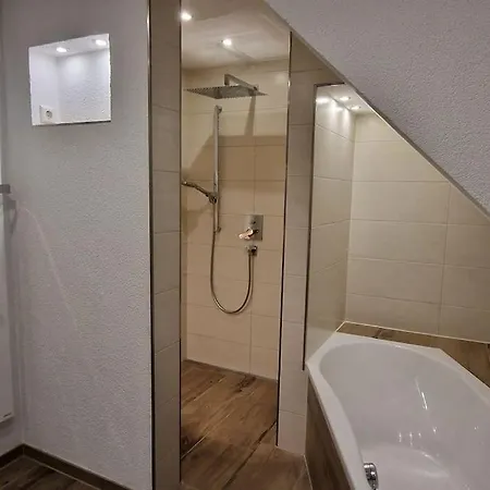 Bluetenlodge Bodensee - Ferienhaus Am Bodensee Bodolz